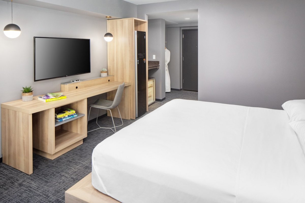 Henn na Hotel Manhattan